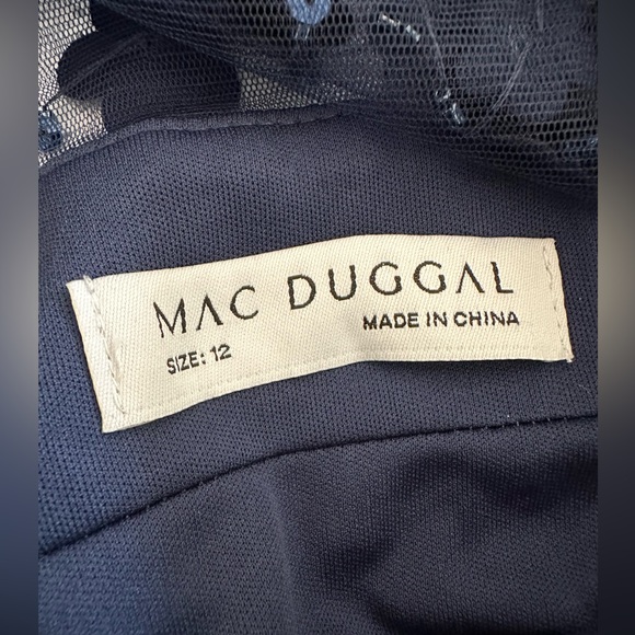 Mac DuggalEmbellished V-Neck Illusion Long Sleeve Column Midi, size 12 - Picture 8 of 9